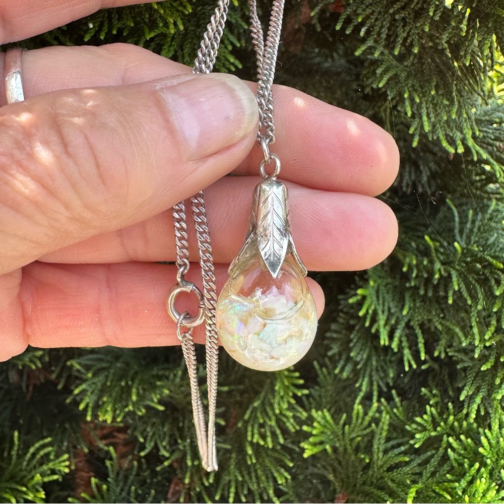 Vintage Sterling Silver Floating Opal Pendant Necklace - Picture 3 of 9